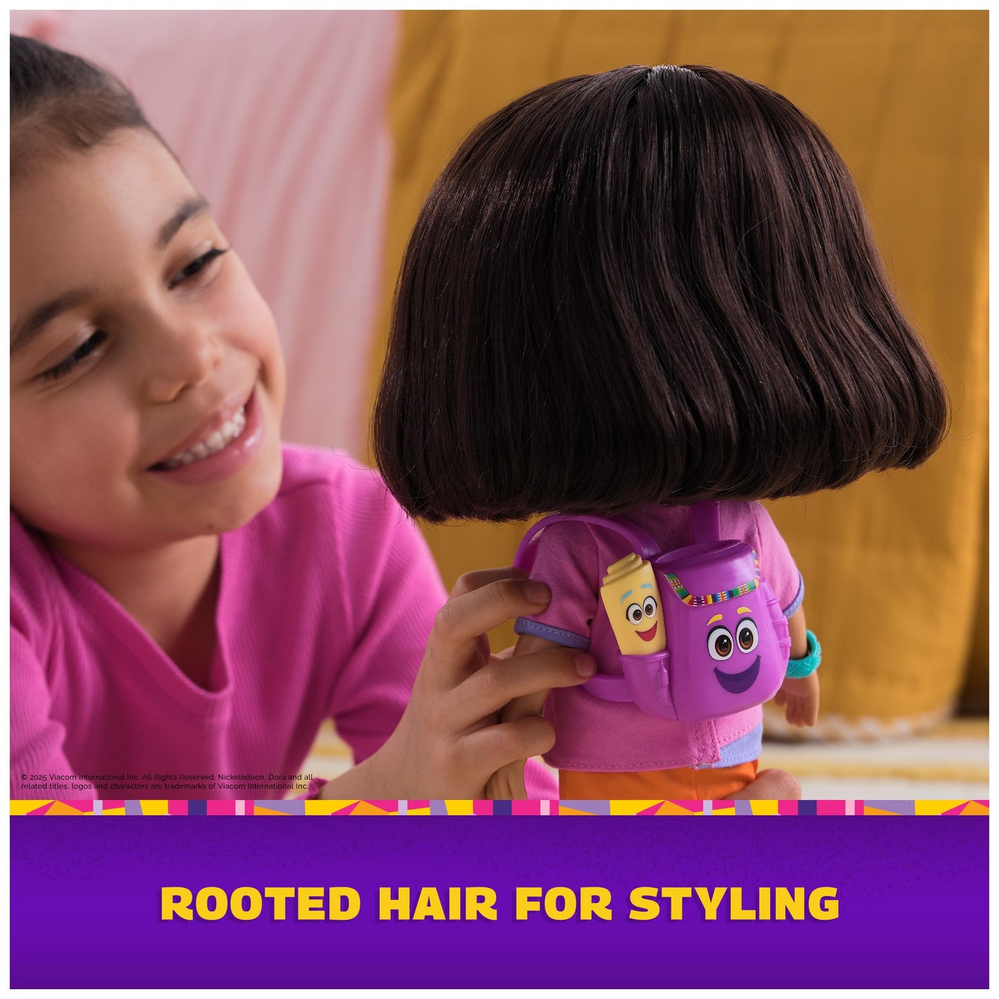 Dora, Sing & Explore Dora Doll with Music, Sound Effects, Bilingual Phrases, Doll Clothes & Accessories, Kids Toys for Girls & Boys Ages 3 and Up