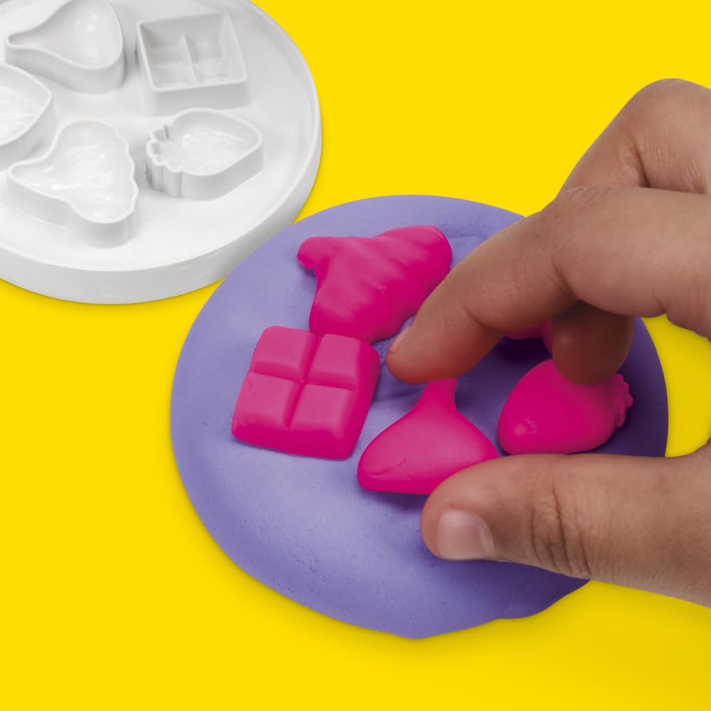 Play-Doh Treats to Go Cookie Combo Playset Playset Toy Arts & Crafts for Kids Ages 3+