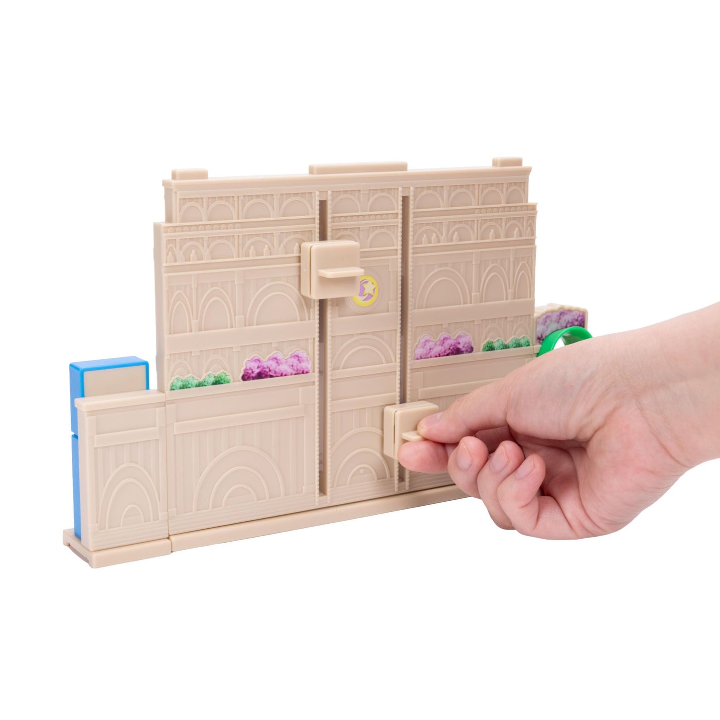 The Super Mario Galaxy Movie – Gateway Galaxy Diorama Playset with 1.5 Inch Princes Peach and Exclusive Captain Toad Mini Action Figures, Spring Star Launcher Feature