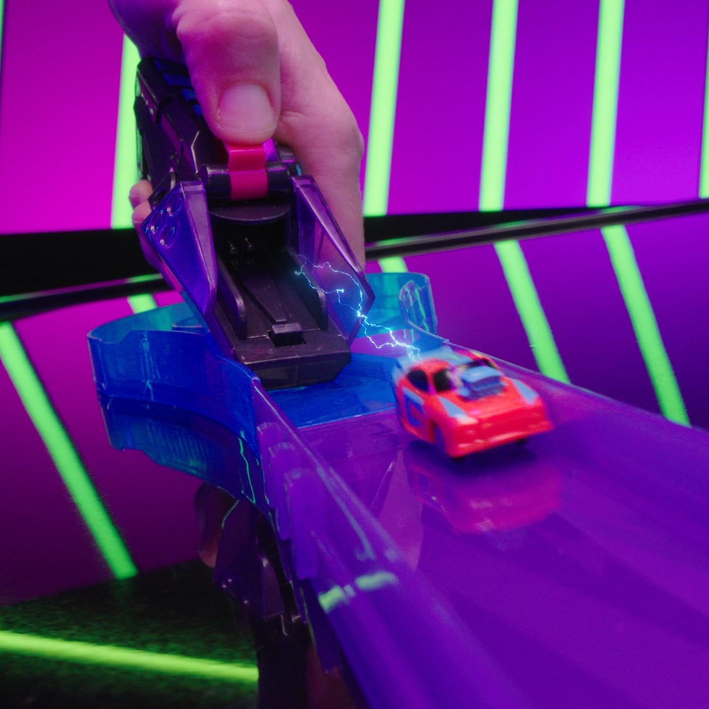 Hyper Burst Jump Strike Playset | Race and Battle! | Customizable Race Track & Micro Scale Cars | Over 600+ MPH Scale Speed!