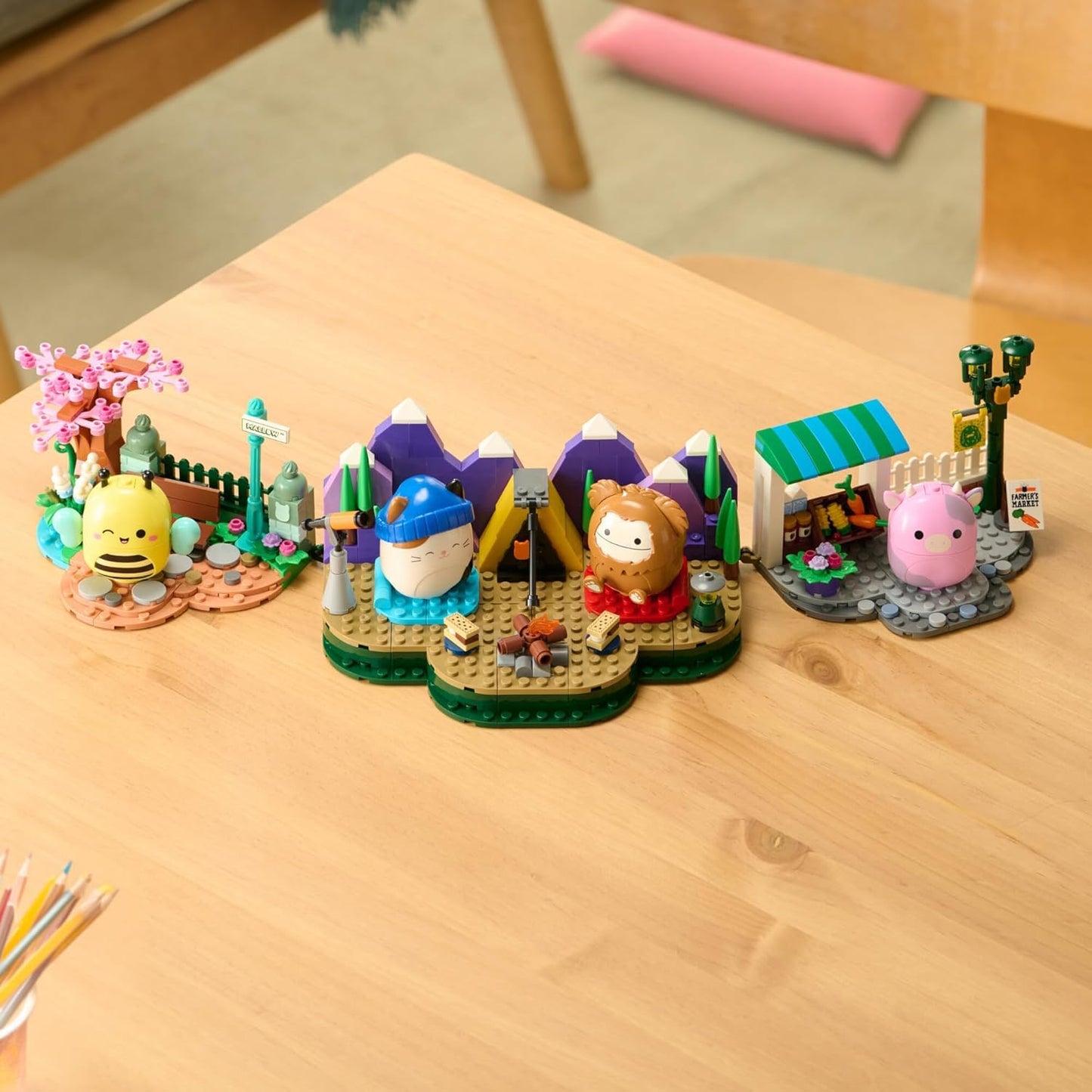 BLDR Squishmallows Sunny’s Park Life Building Set - Sunny The Bee Buildable Figure - Squishmallows Fans 8+, 0043